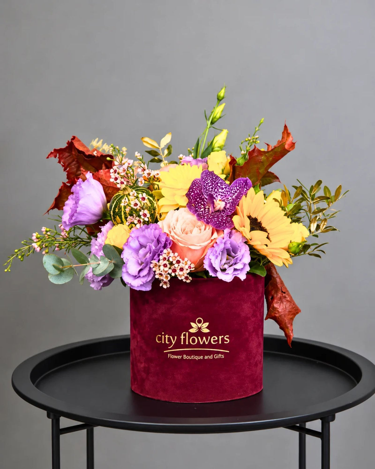 Aranjament Floral in Cutie "Autumn Orchid"