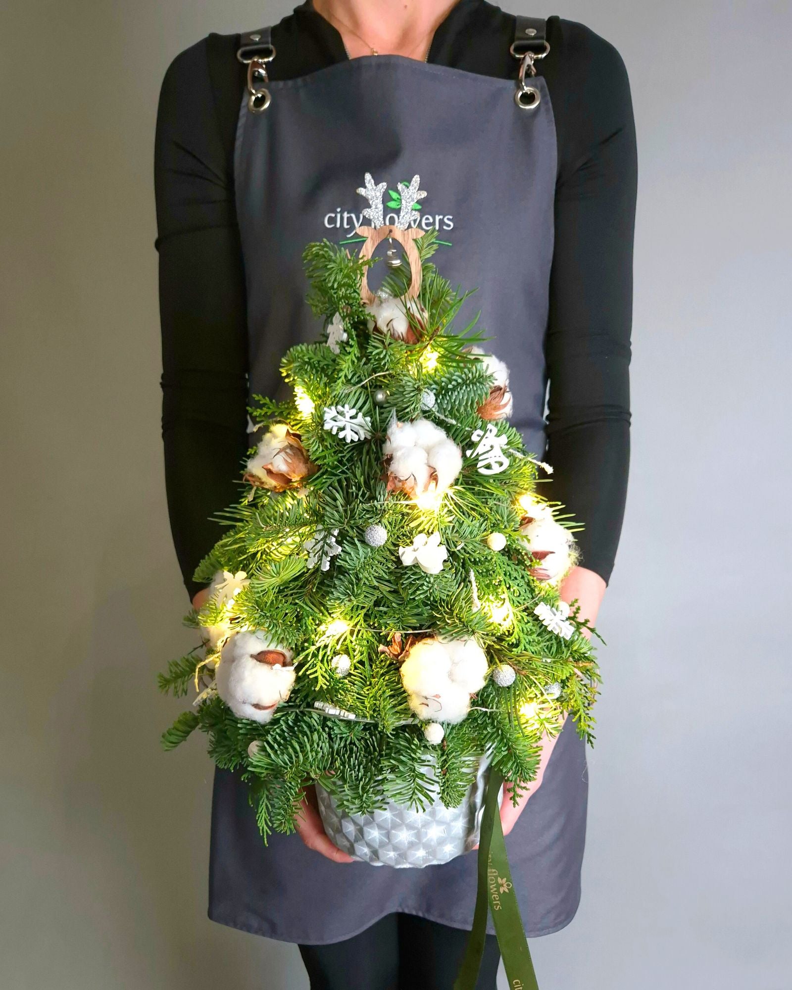 Aranjament Floral Bradut "Snowy Cotton" 30 cm