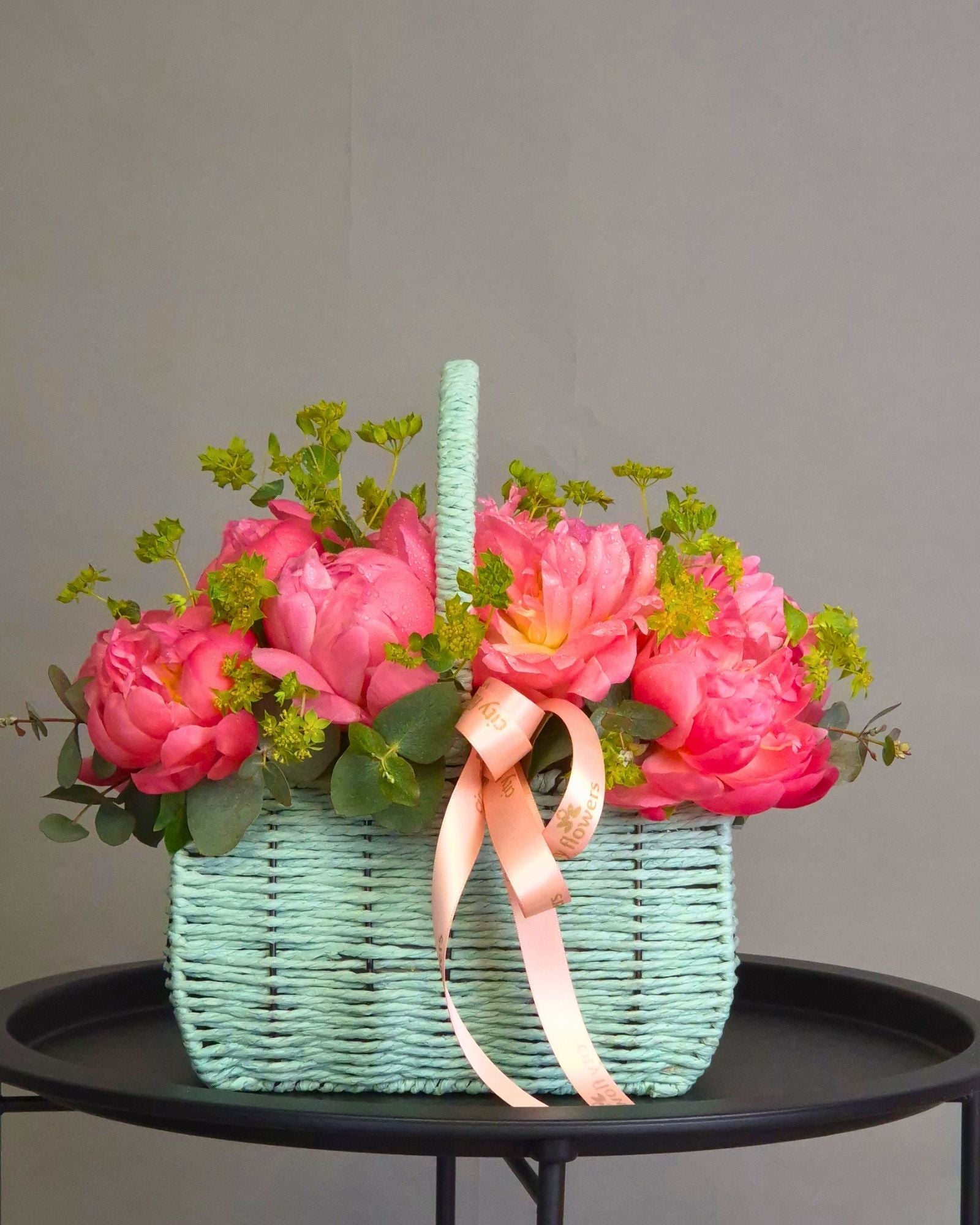 Aranjament Floral cosulet "Peony Dream"