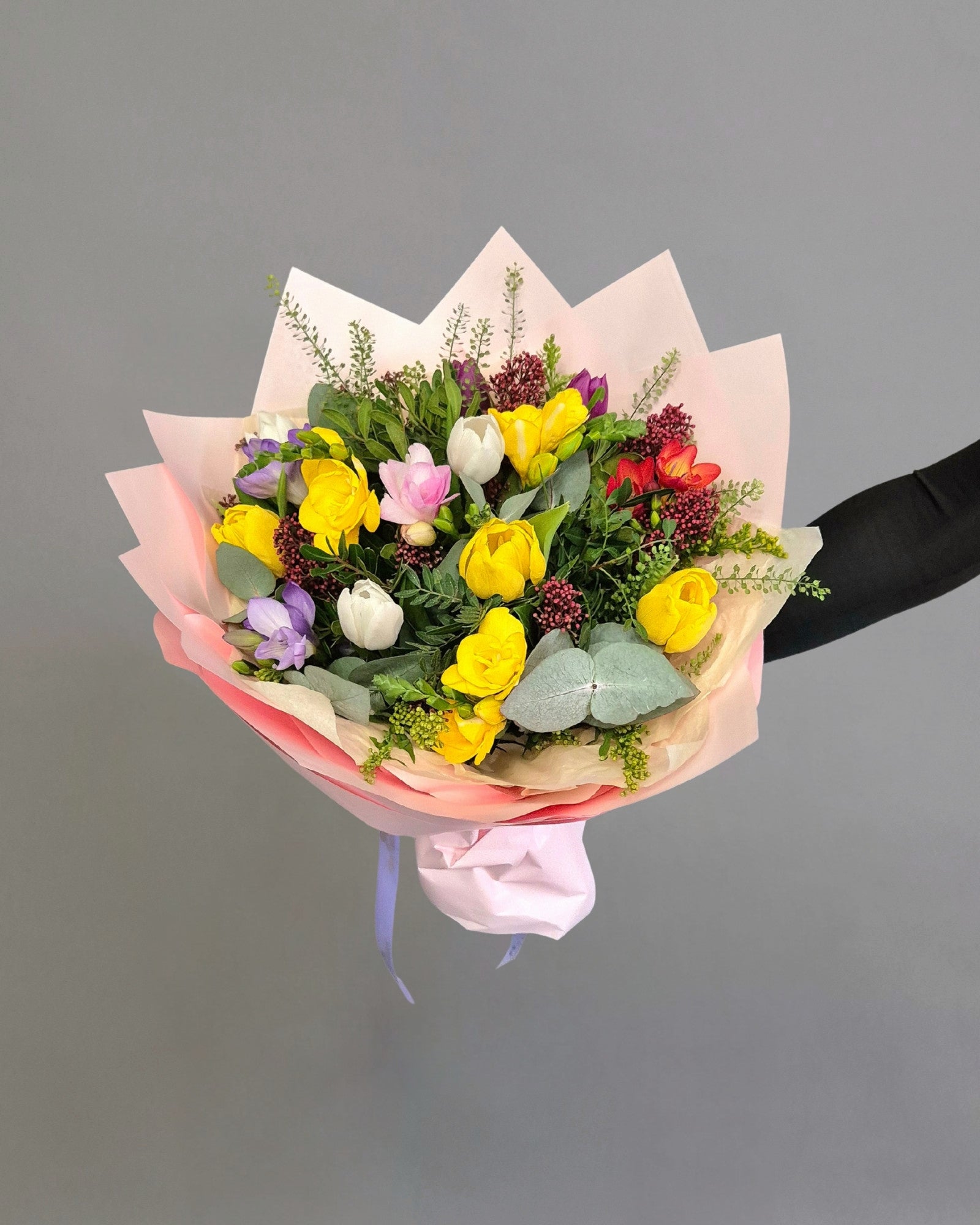 Buchet Flori 25 frezii si lalele