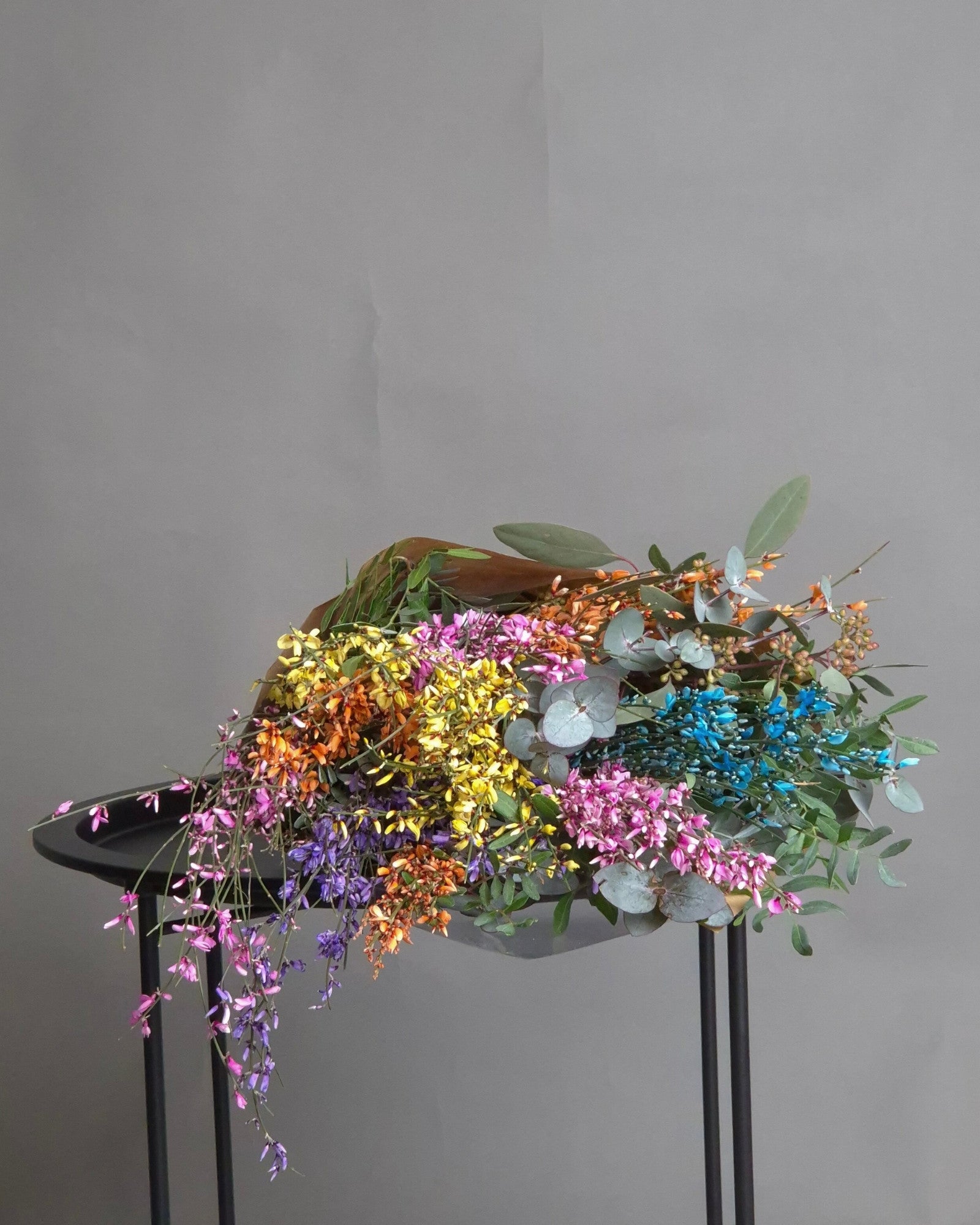 Buchet "Colorful Wild" – 7 Fire Genista