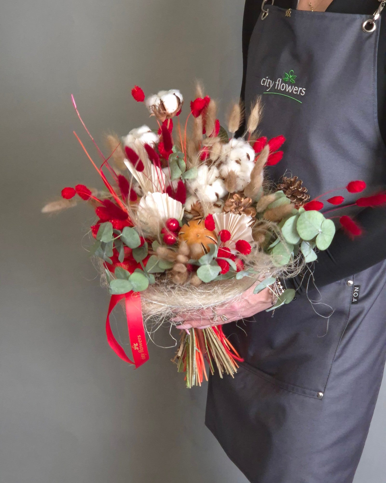 Buchet de Craciun cu Flori Uscate "Rustic Winter"