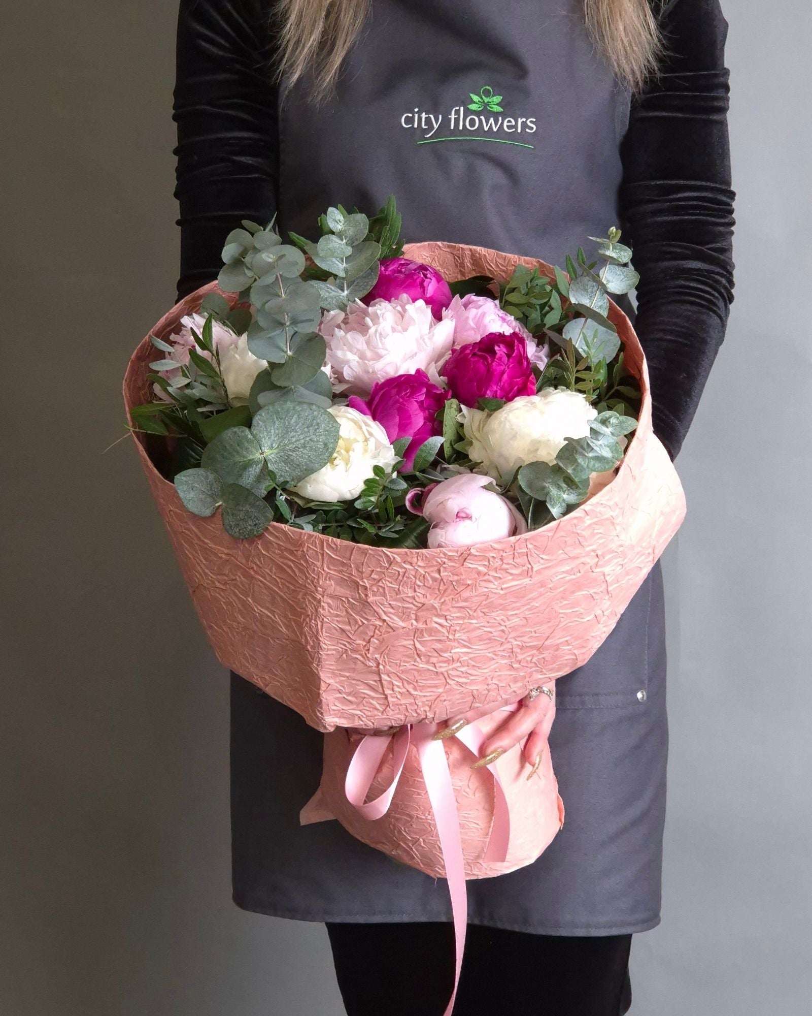 Buchet de Flori 11 Bujori Multicolori