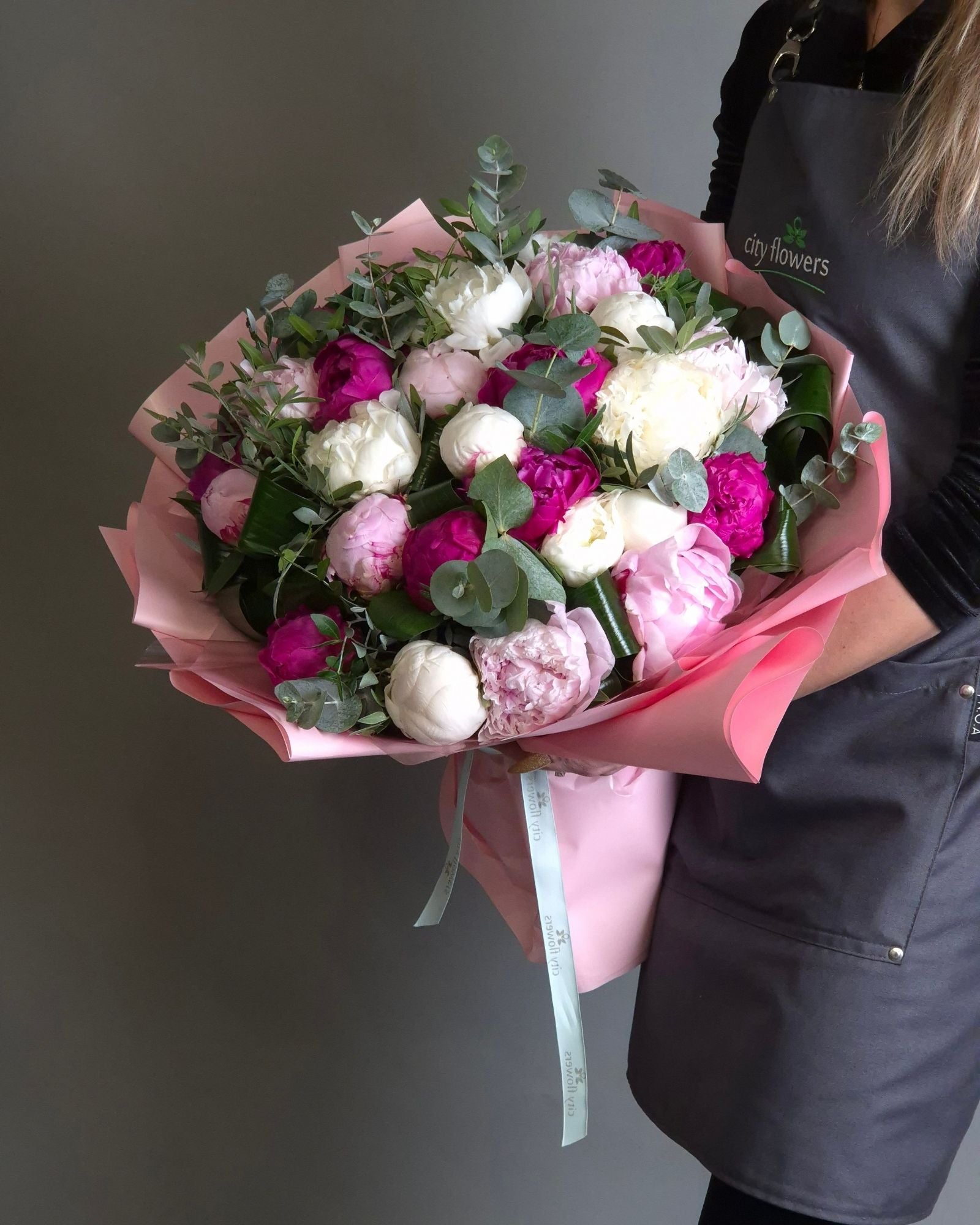 Buchet de Flori 29 Bujori Multicolori