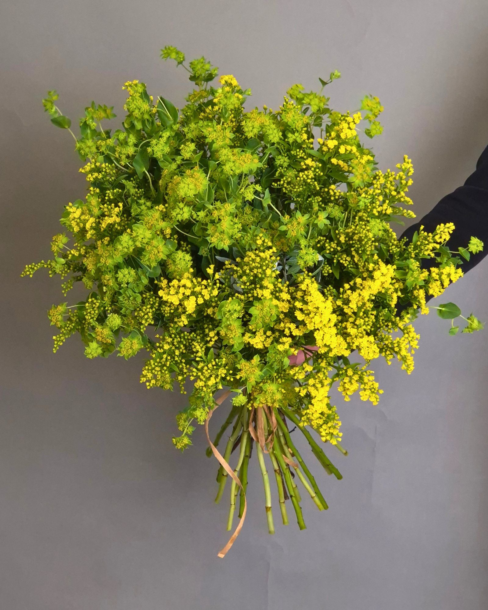 Buchet de Flori "Magia de Sanziene"