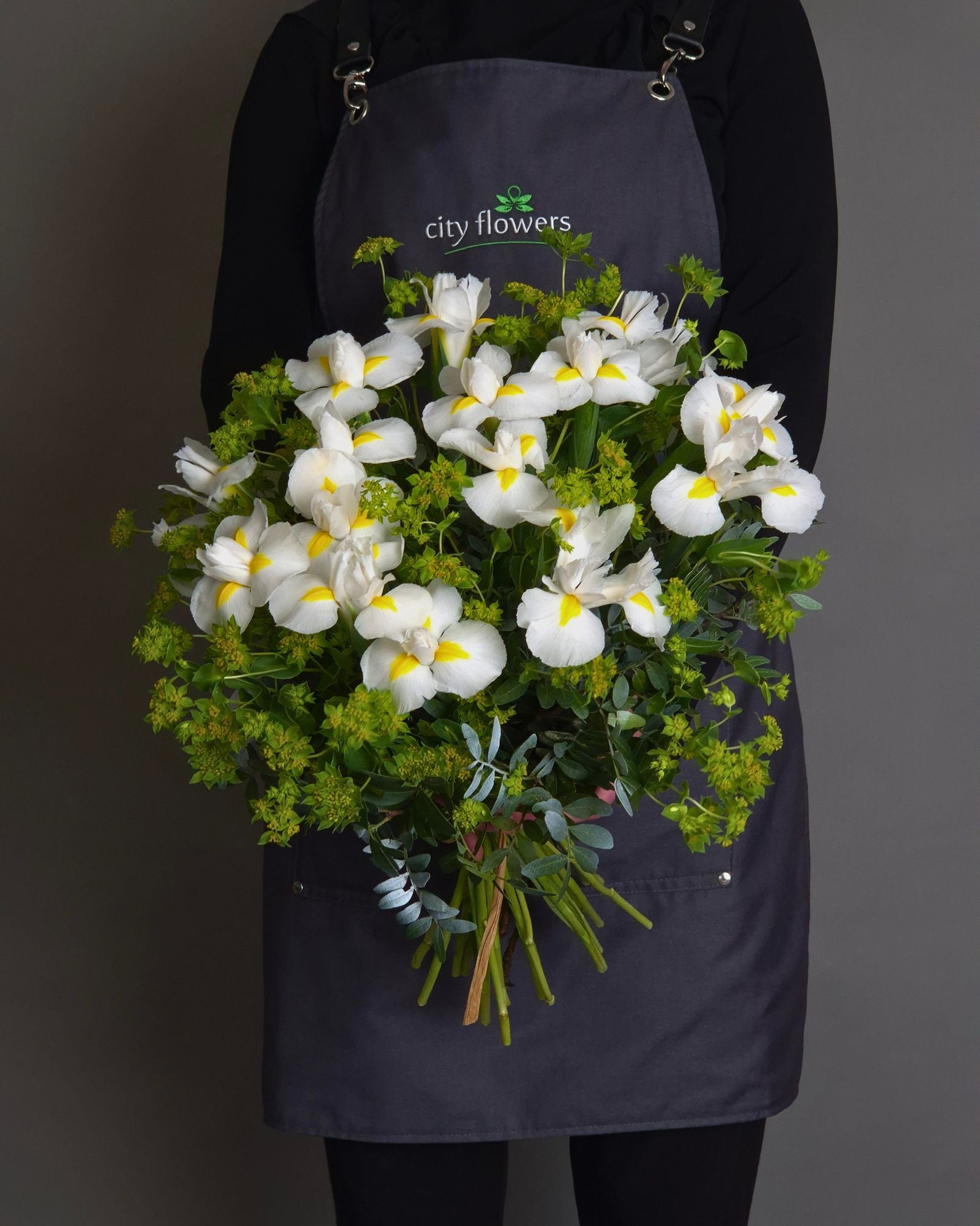 Buchet de Flori "Pure Iris"