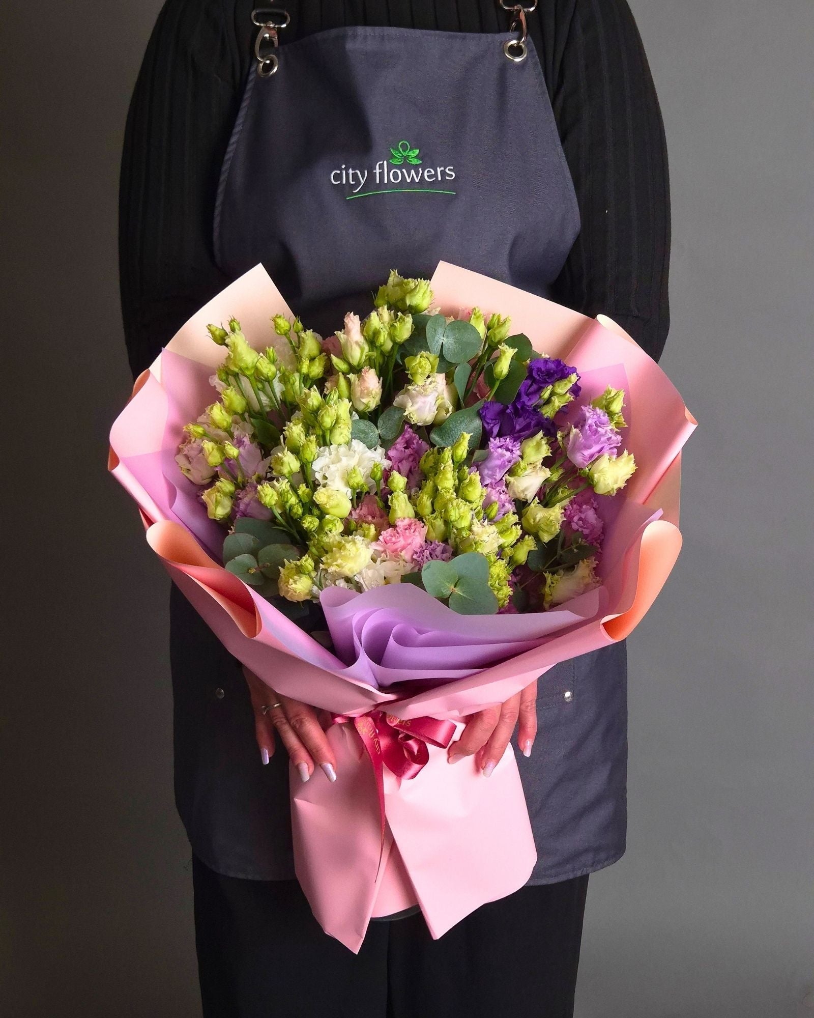 Buchet de Flori "Vibrant Symphony"