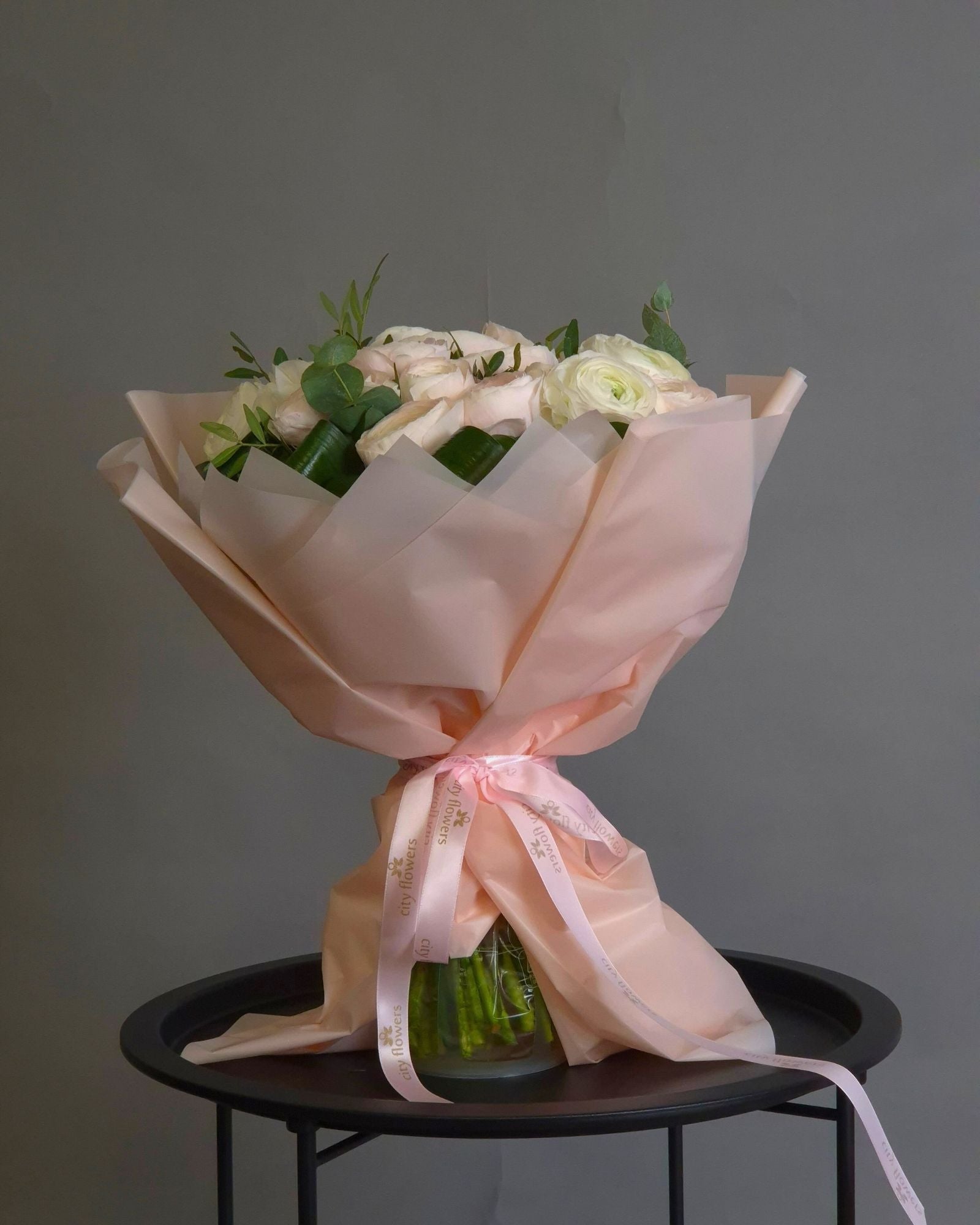 Buchet de flori 25 Ranunculus Hanoi