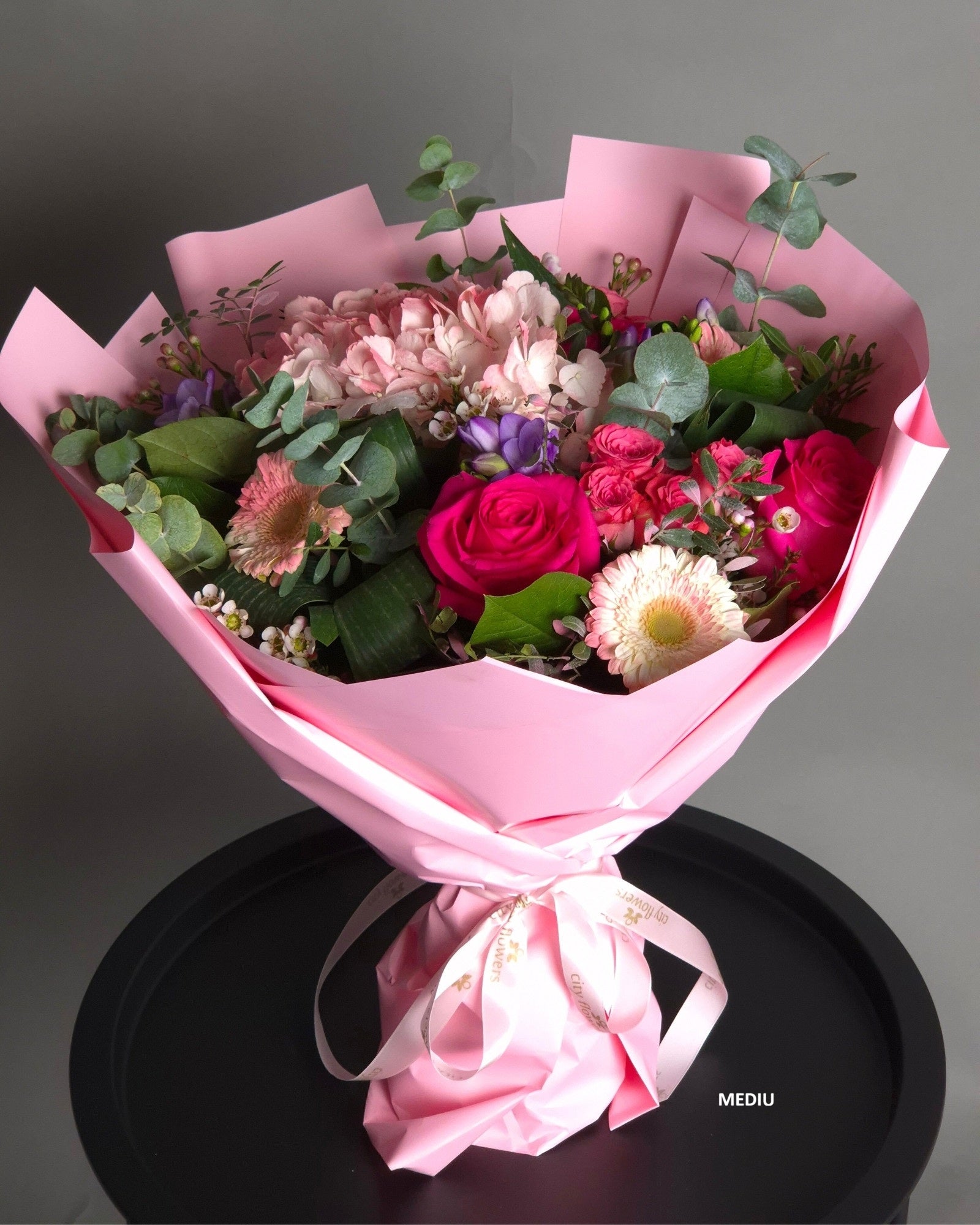 Buchetul zilei City Flowers