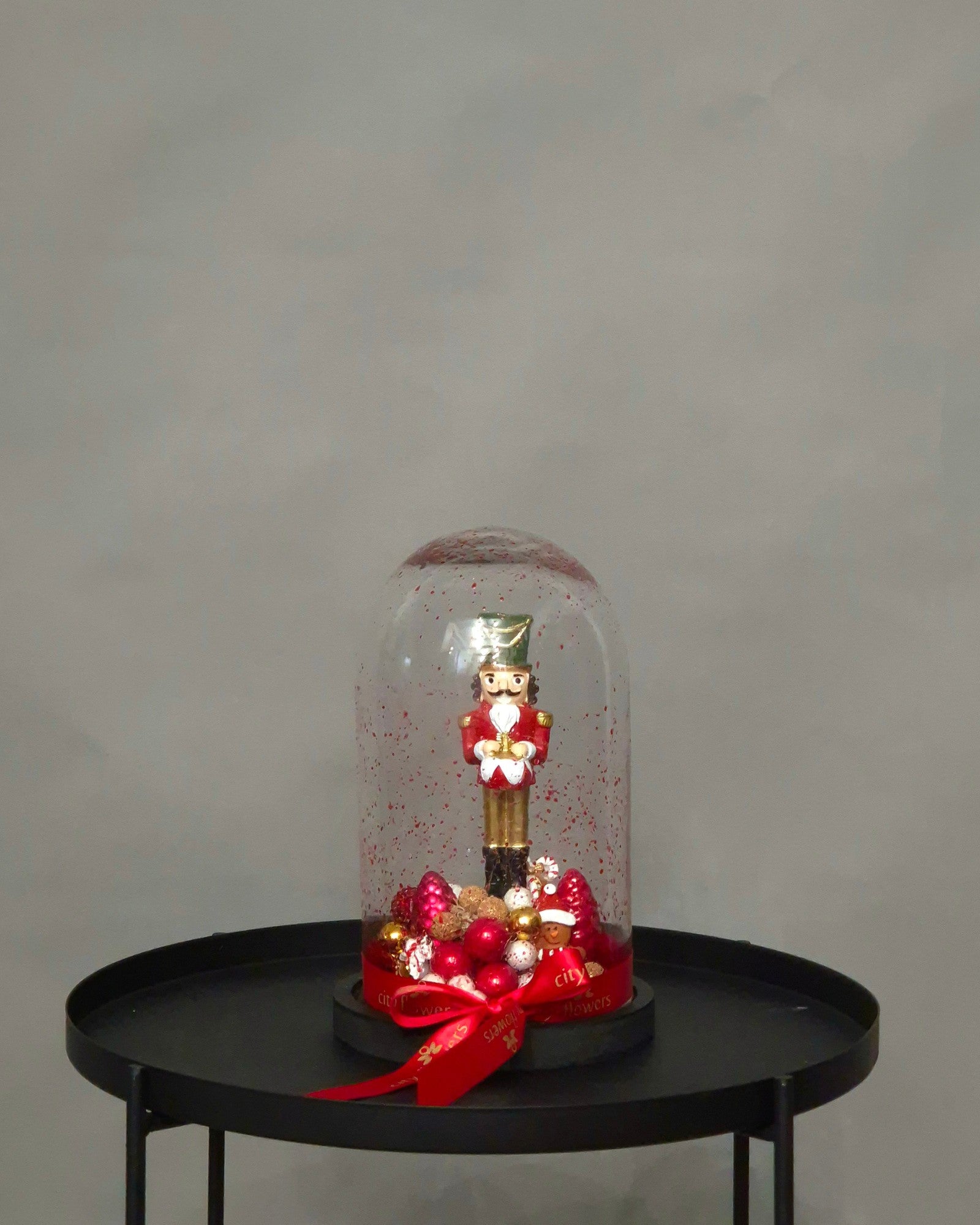 Cupola Decorativa de Craciun "Spargatorul de Nuci"