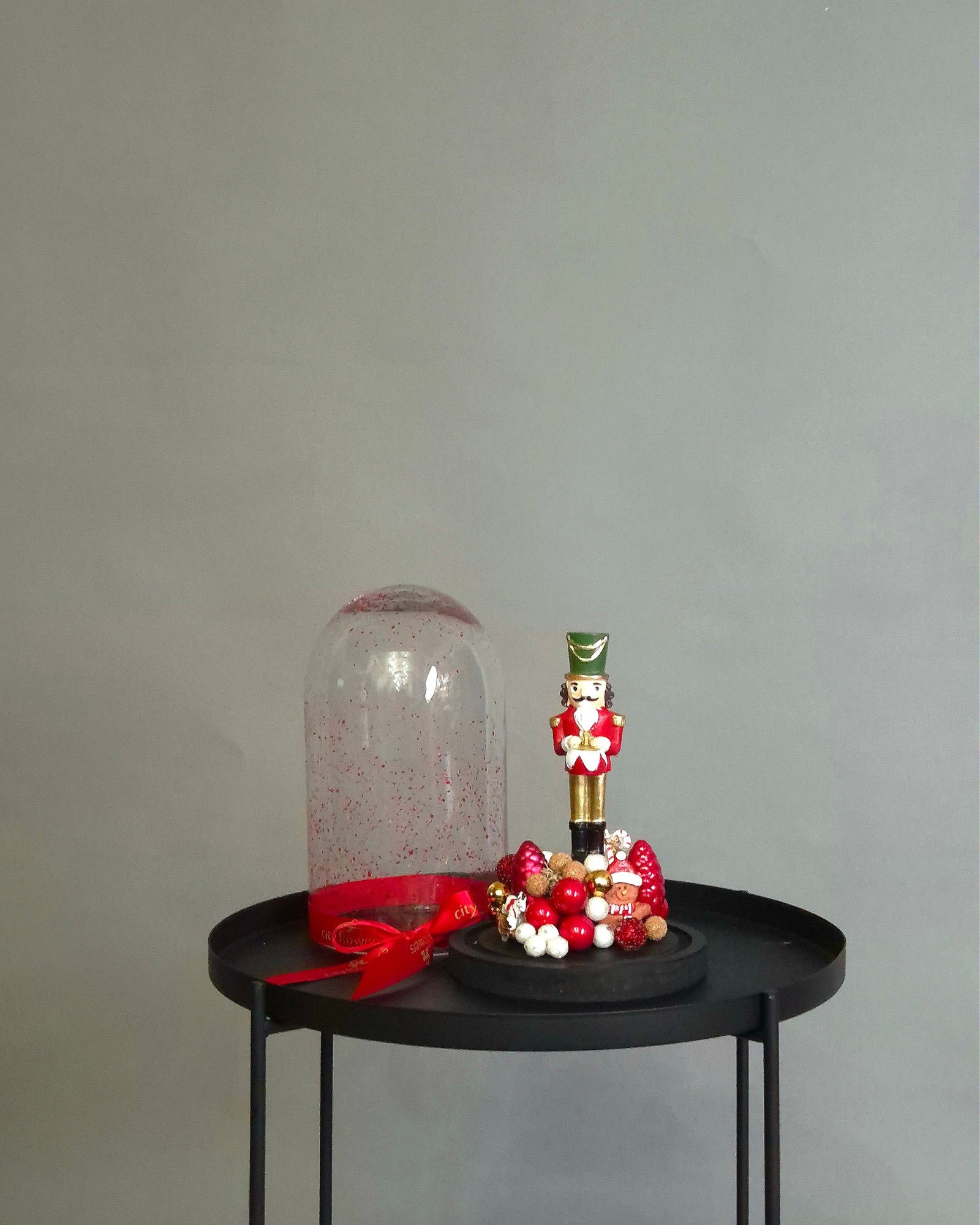 Cupola Decorativa de Craciun "Spargatorul de Nuci"