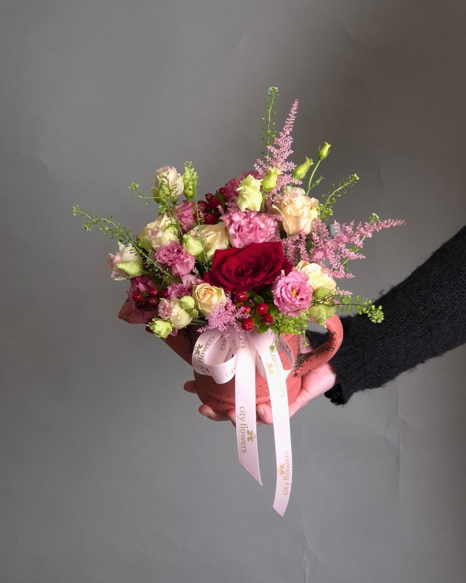 Aranjament Floral "Romantic Garden"