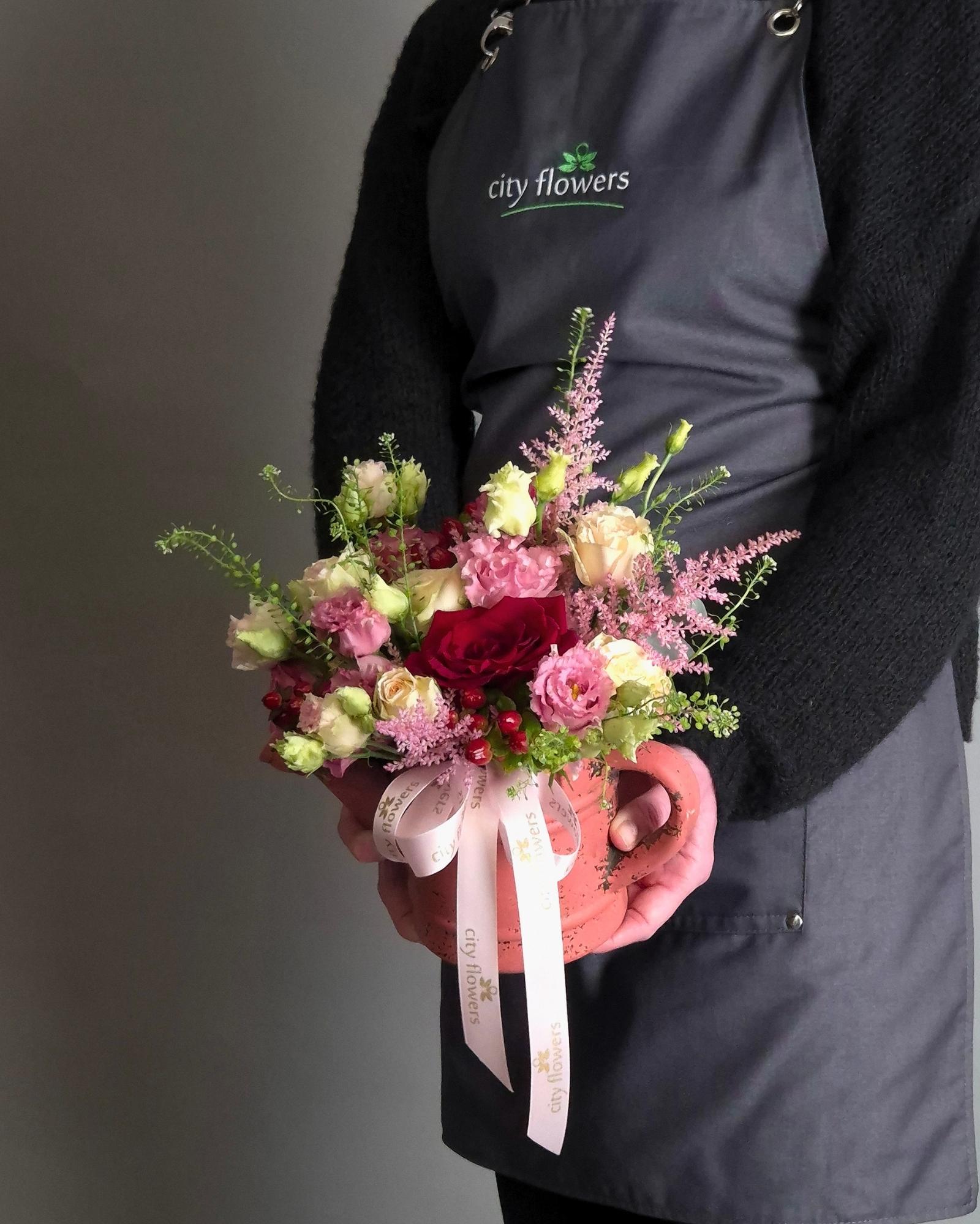 Aranjament Floral "Romantic Garden"