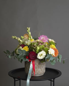 Floral Arrangement "Scented Whispers" – Tuberoses and Hydrangea