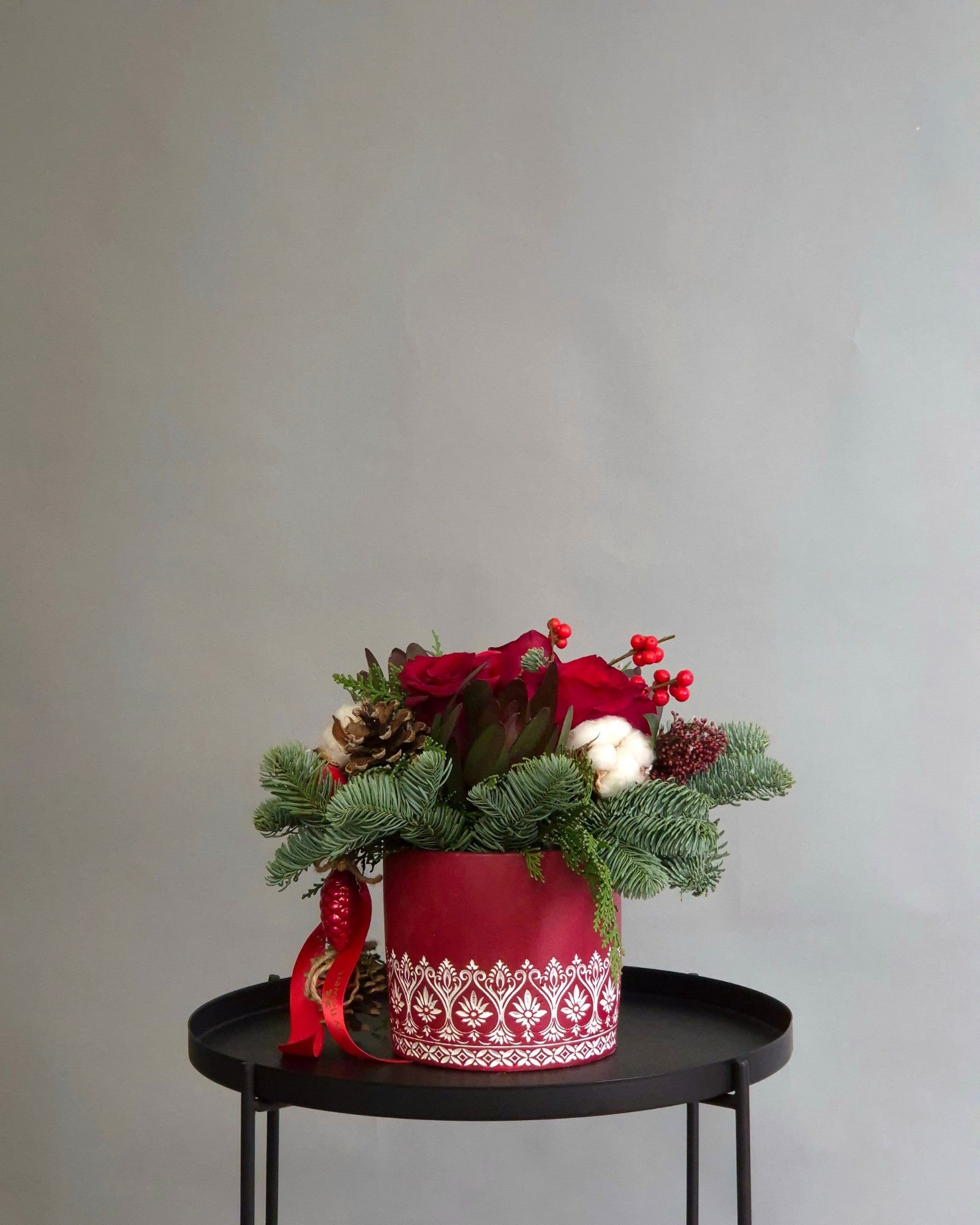 Aranjament Floral de Craciun "Winter Joy"