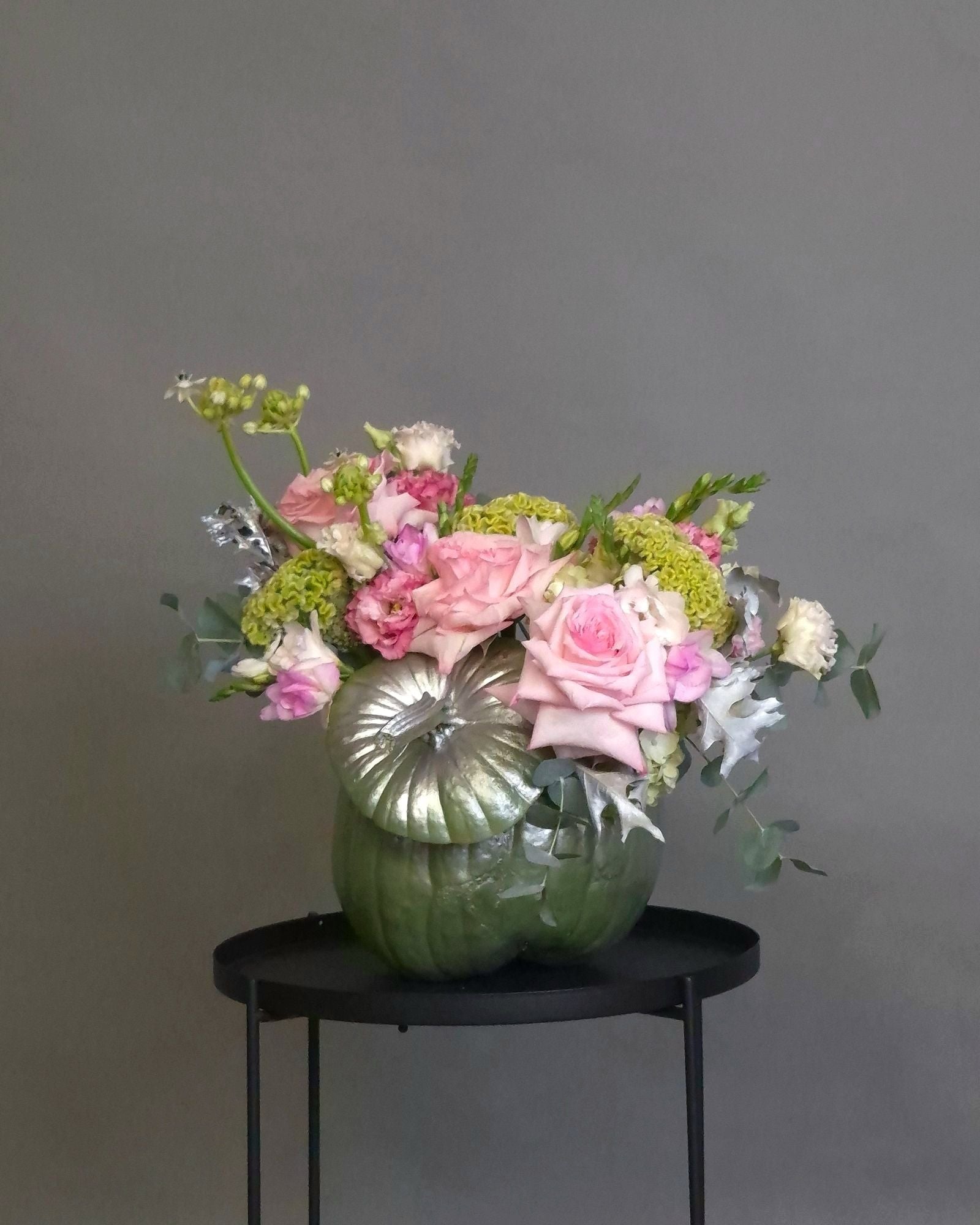 Aranjament Floral in Dovleac "Pastel Dream"