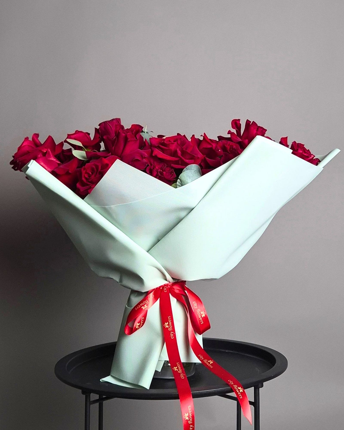 Buchet 55 Trandafiri Rosii