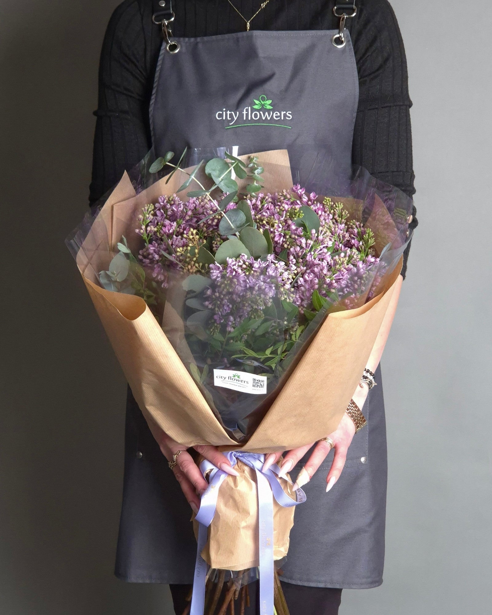 Buchet "Purple Spring" – 9 Fire Liliac Mov