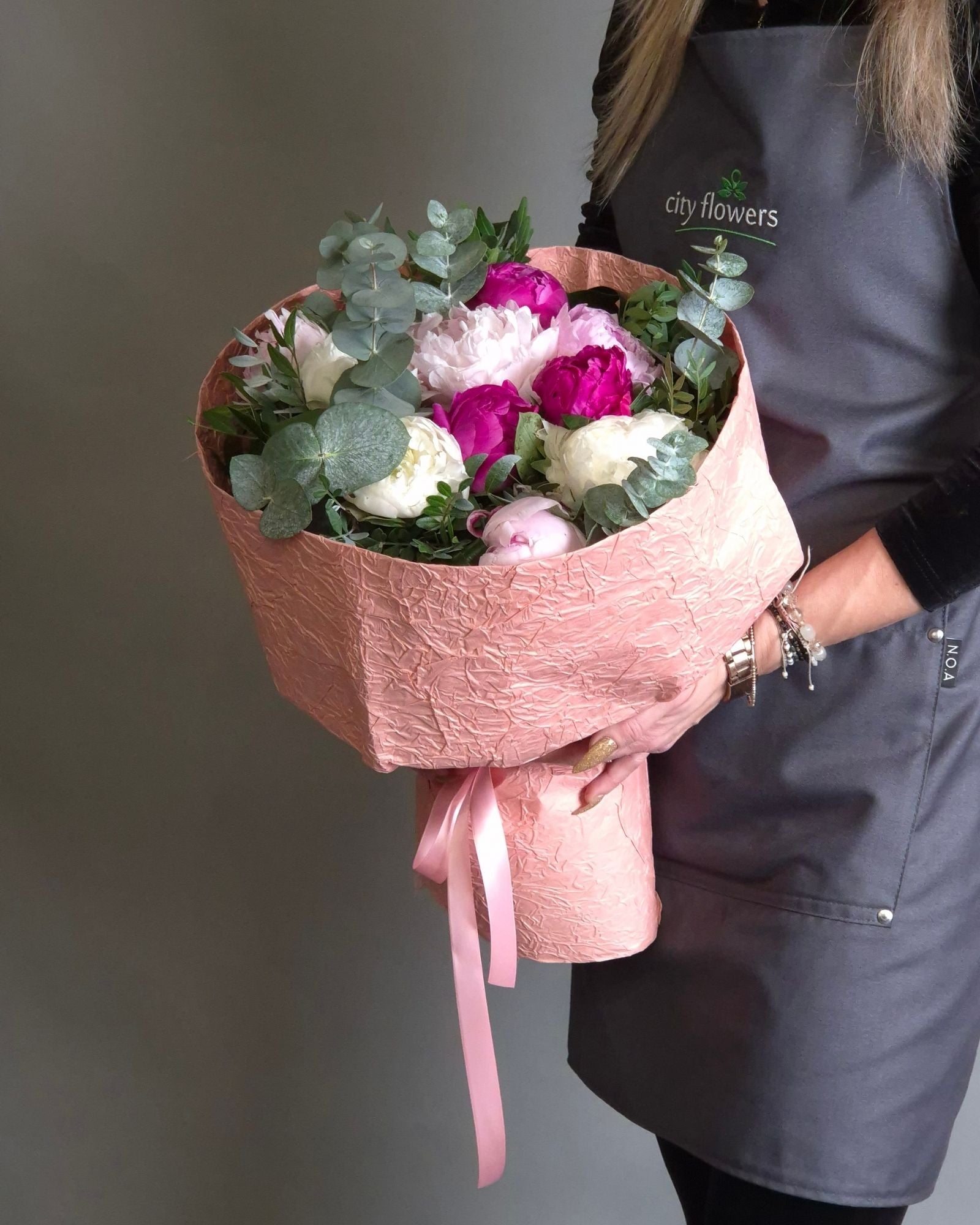 Buchet de Flori 11 Bujori Multicolori