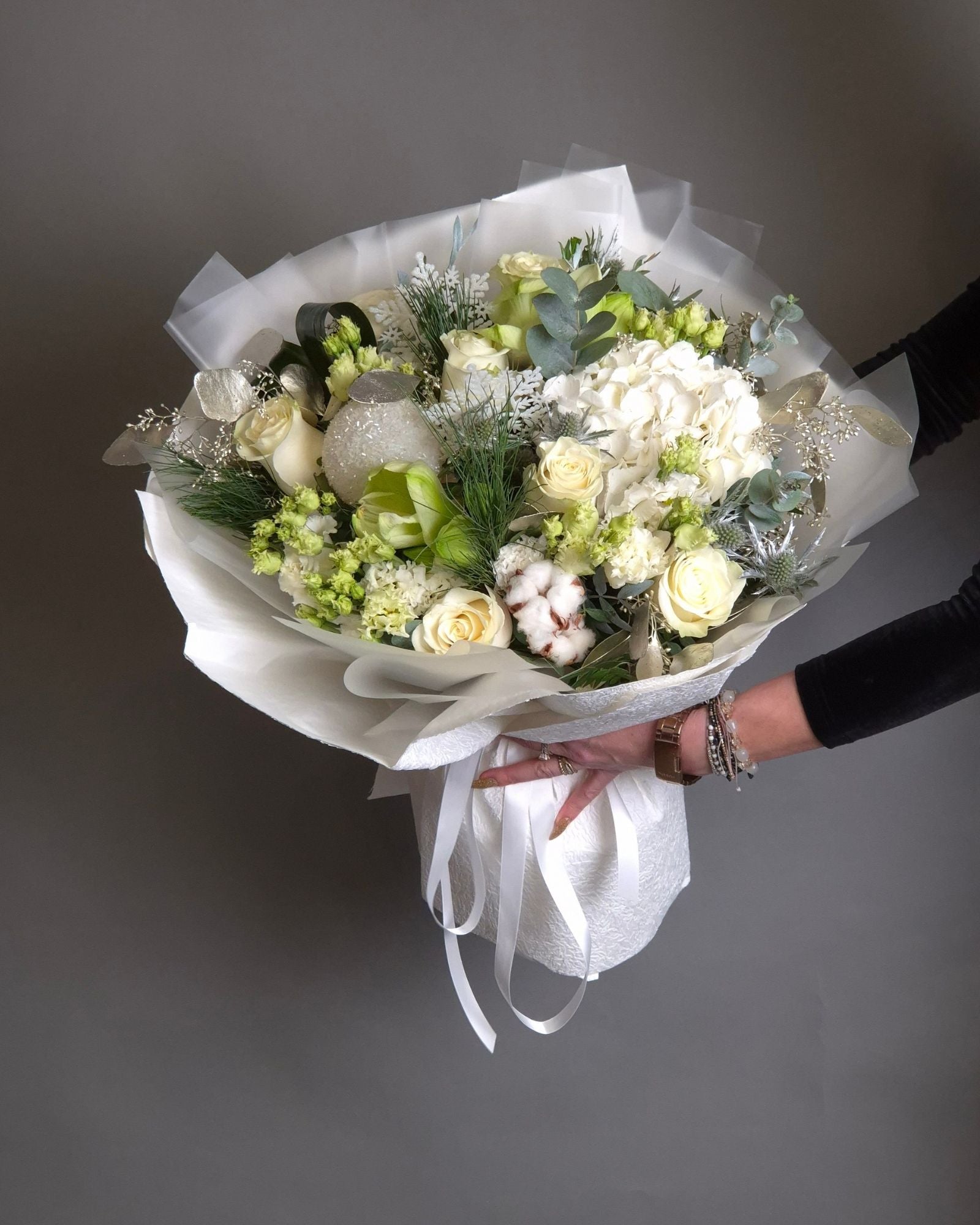 Buchet de Flori Alb pentru Craciun