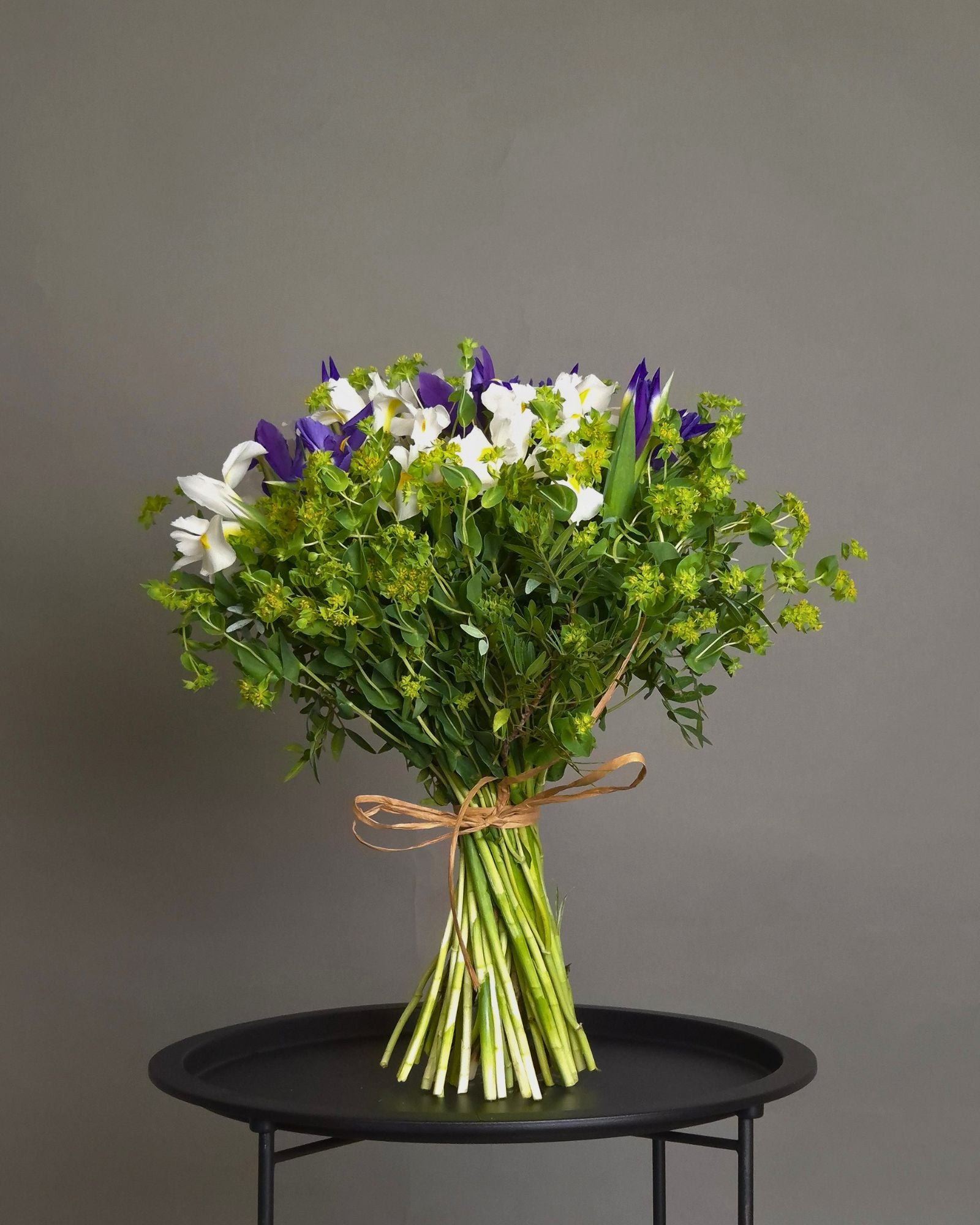 Buchet de Flori "Iris Symphony"