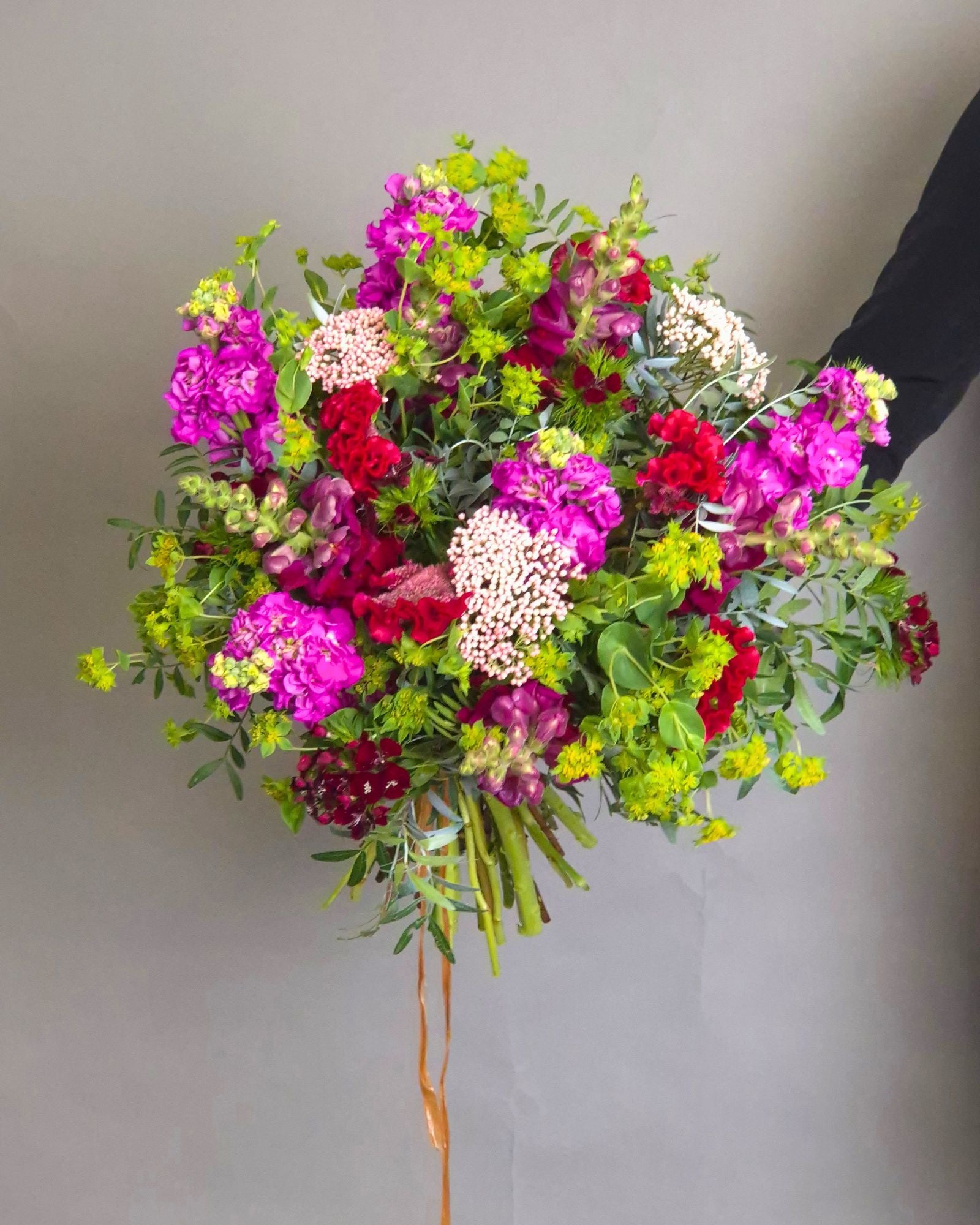 Buchet de Flori "Magenta Origins"
