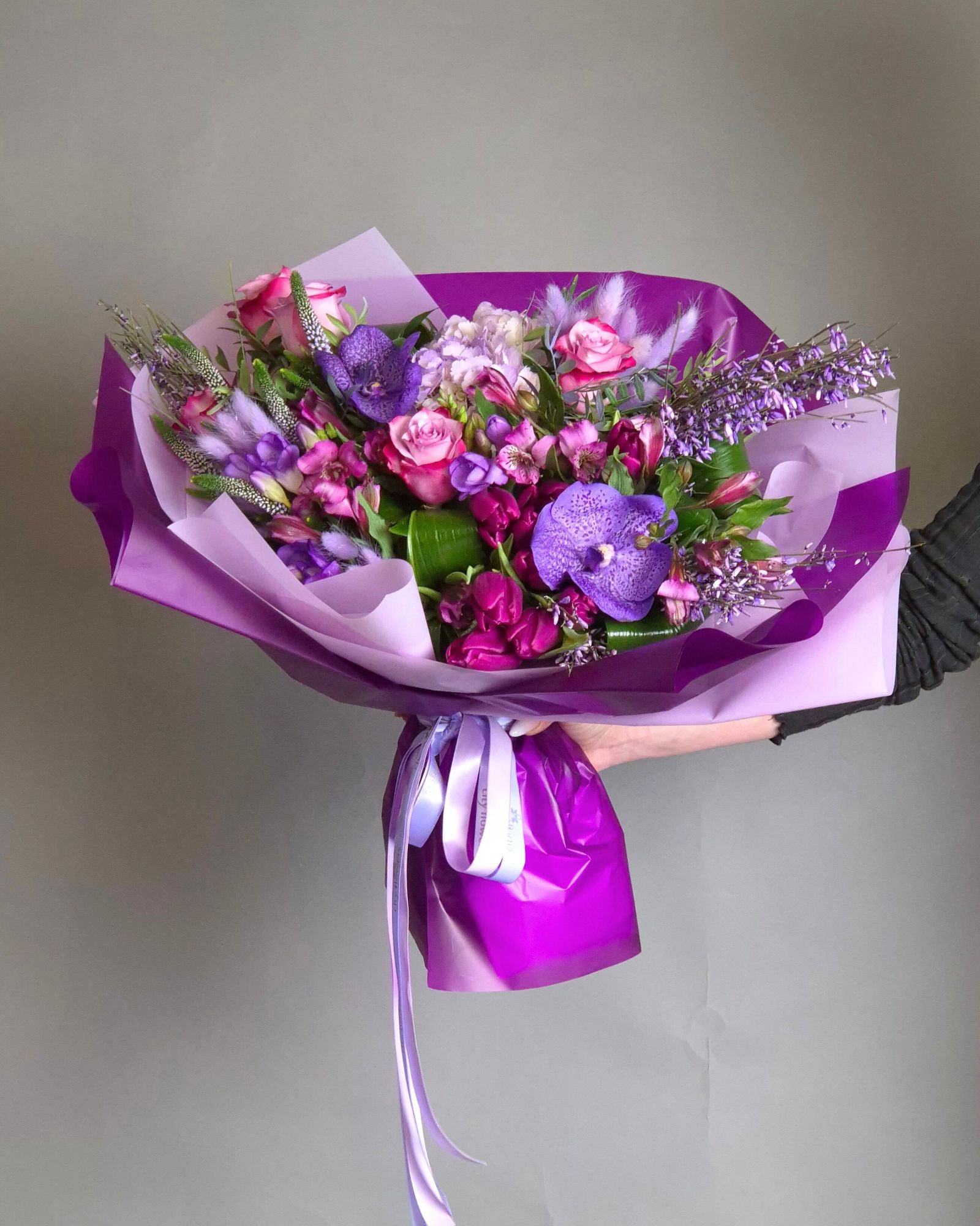 Buchet de Flori "Violet Vibrant"