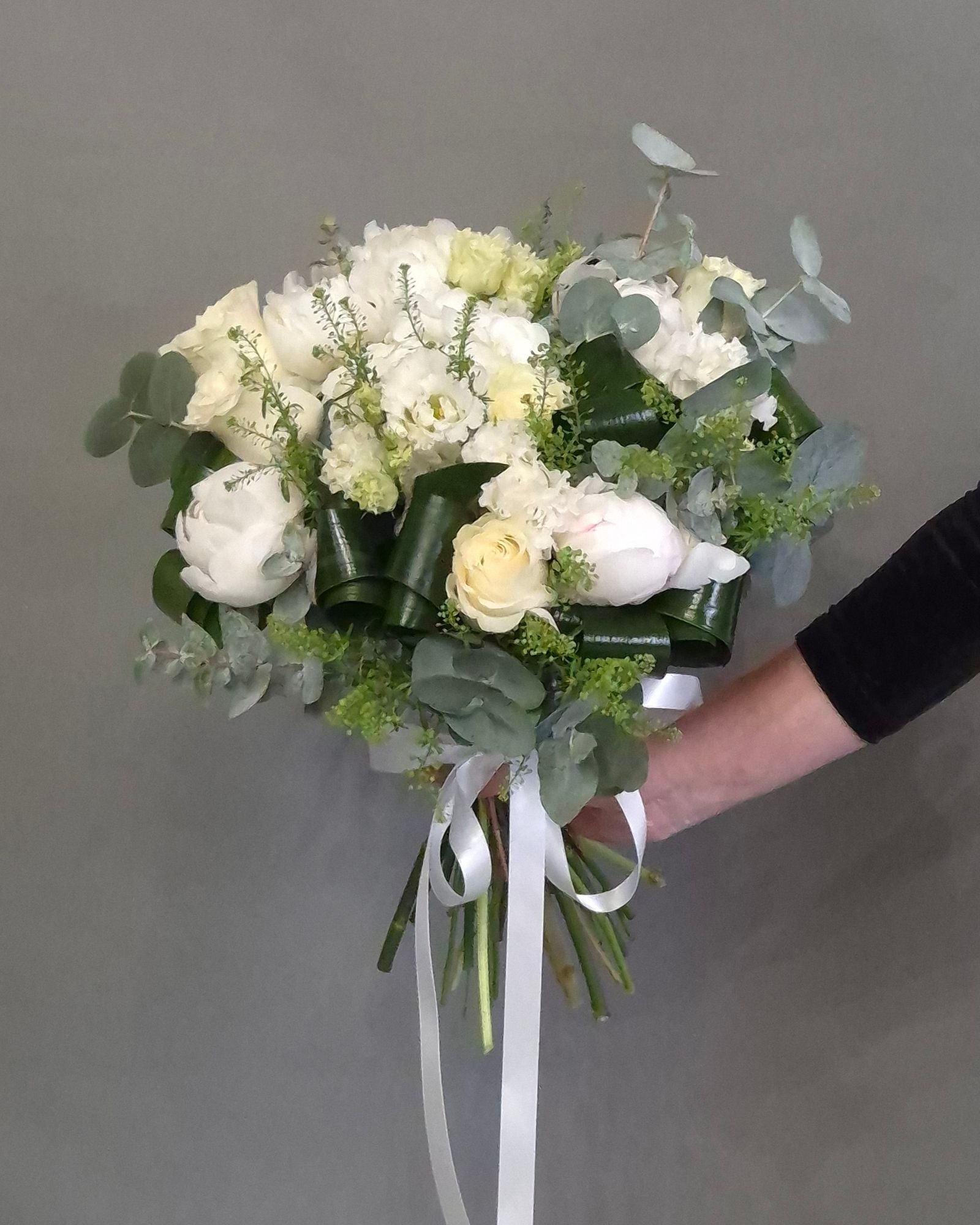 Buchet de Flori "White Symphony"