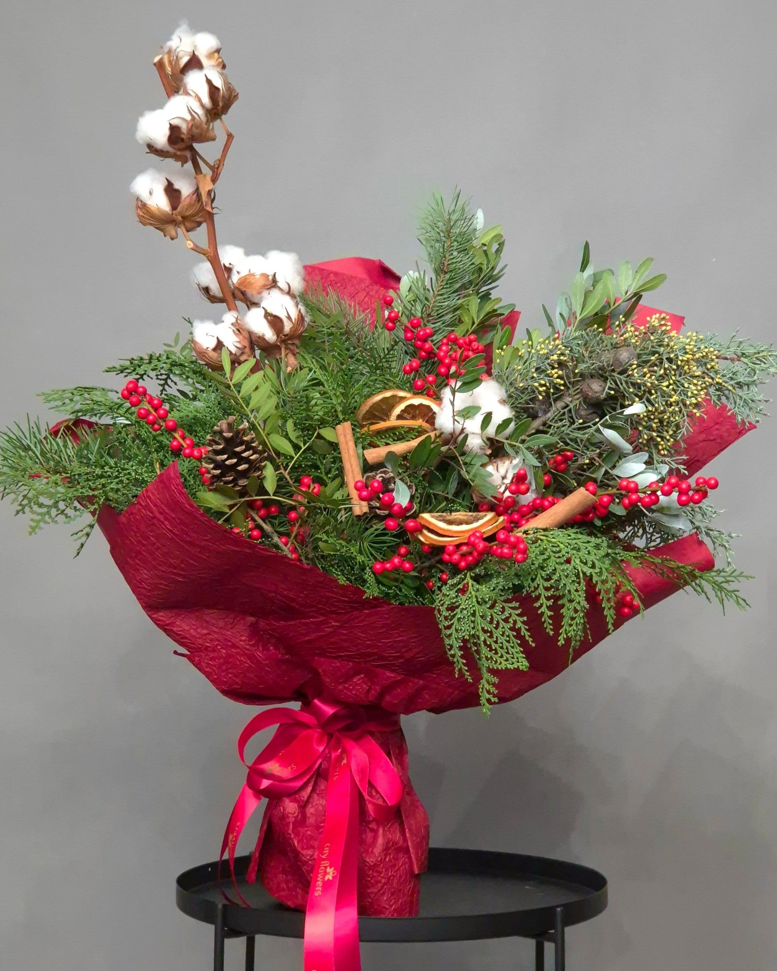 Buchet de Iarna "Rustic Warmth"