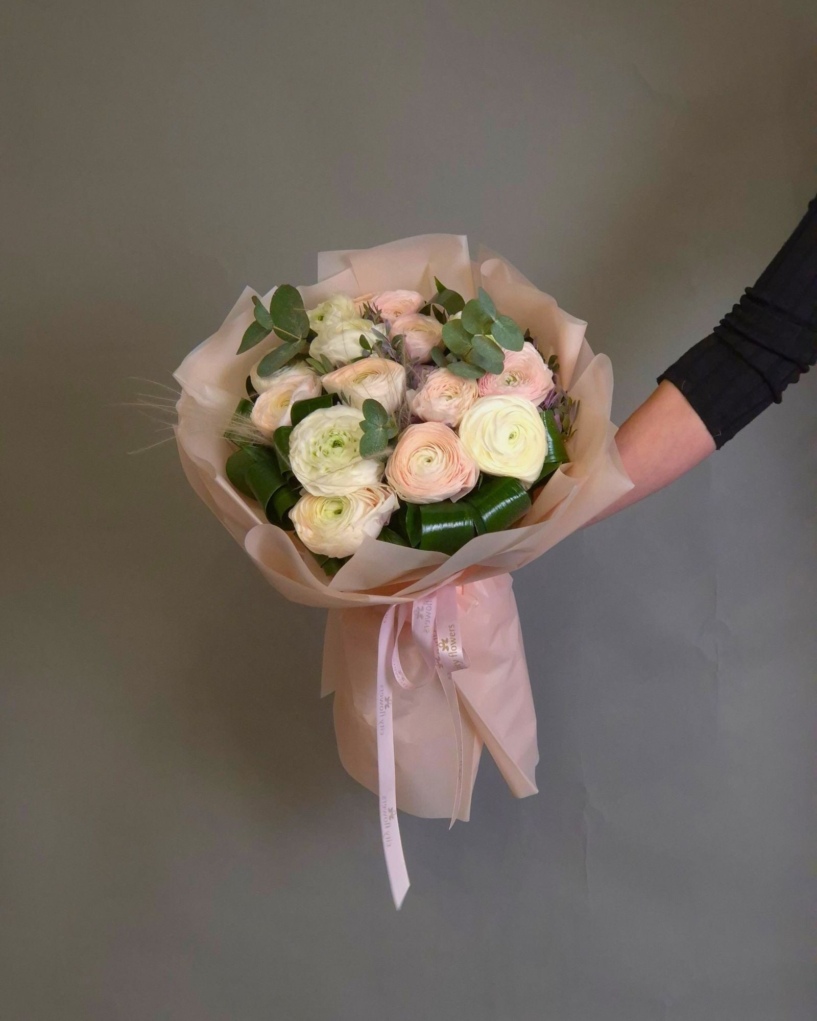 Buchet de flori 15 Ranunculus Hanoi