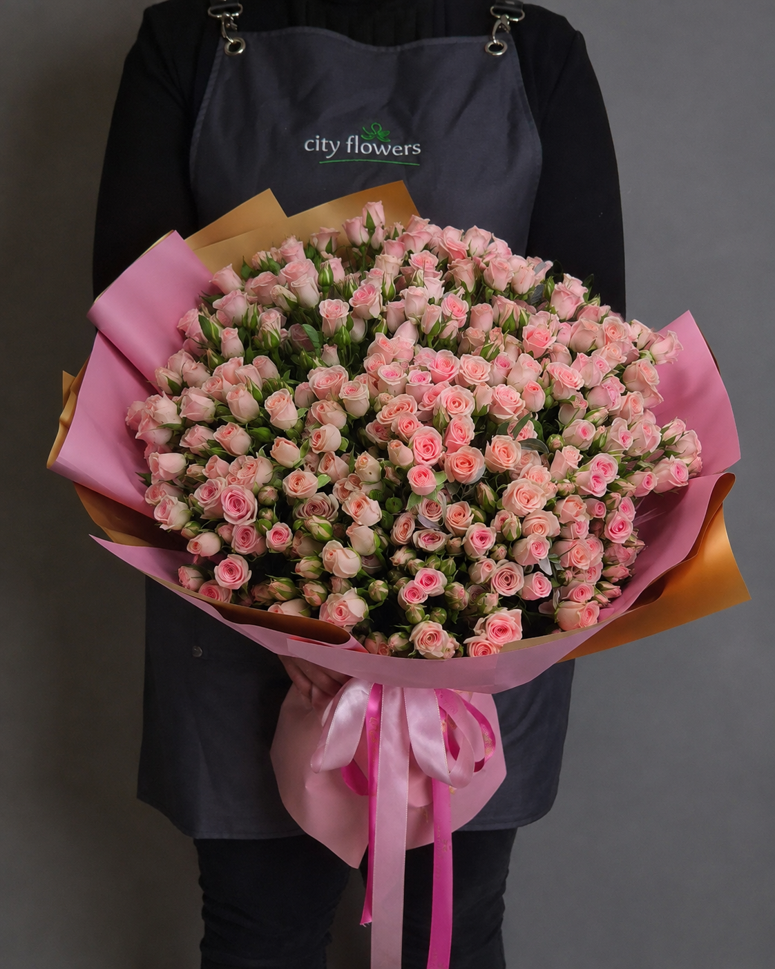 Buchet de Flori "Endless Love" – 51 Fire Minirosa Roz