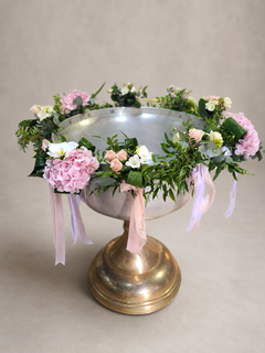 Aranjament Cristelnita "Sweet Pink" – Hortensie si Trandafiri