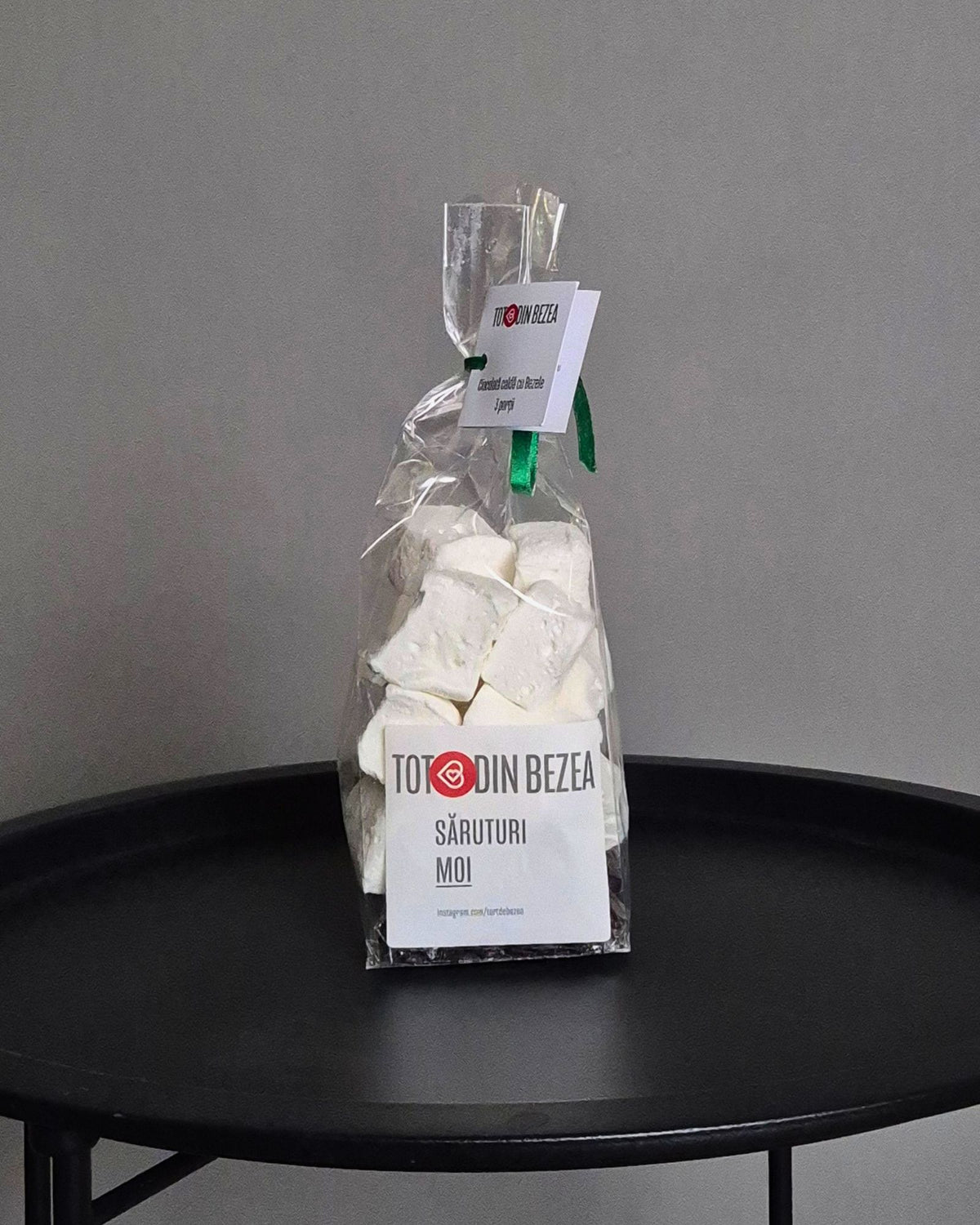 Set Ciocolata Calda cu Bezele – 3 Portii